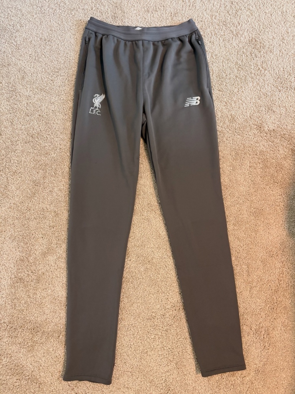 New Balance Liverpool FC Men's Sweatpants - L